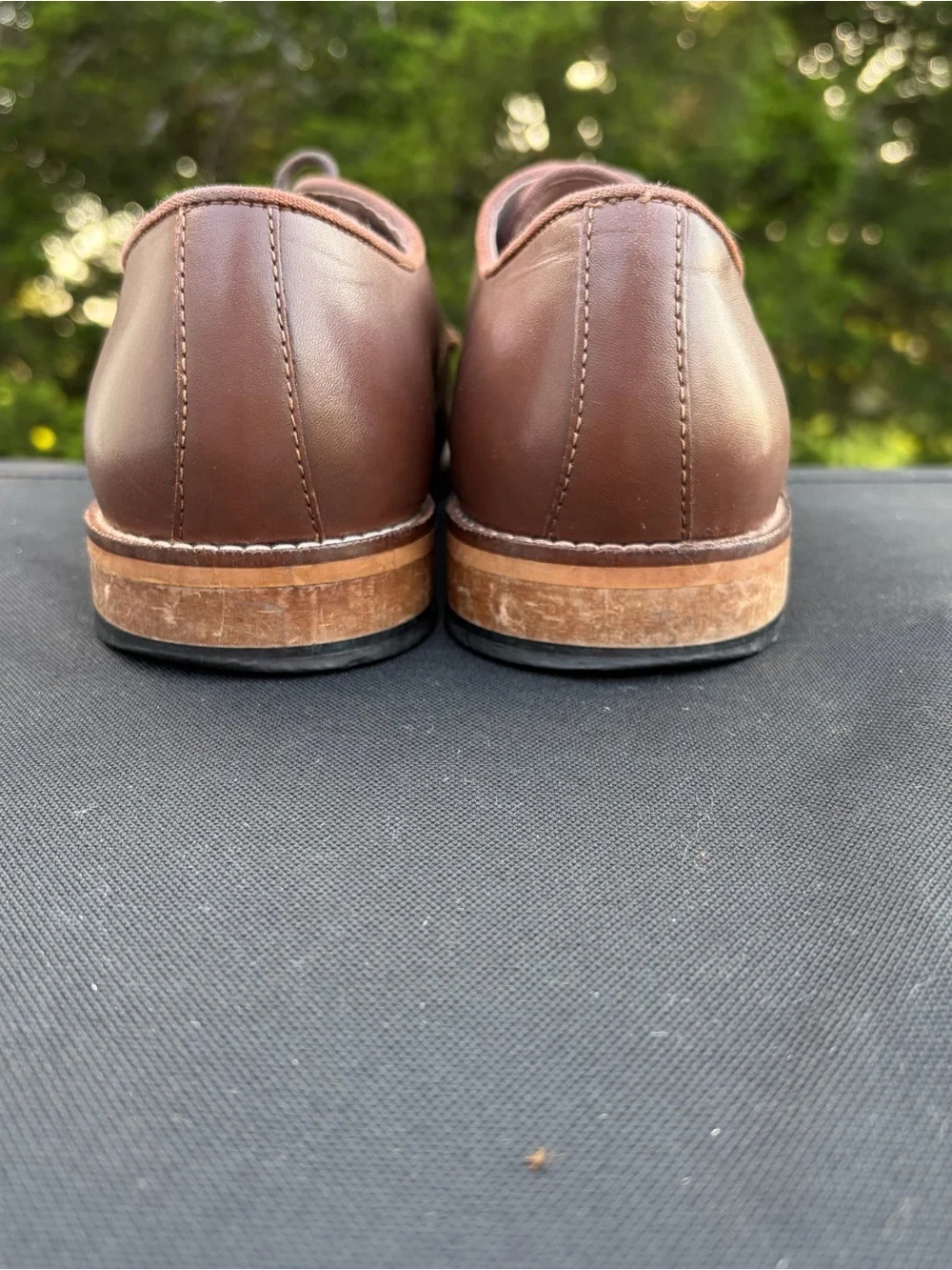 Banana Republic Brown Leather Plain Toe lace up Derby Oxfords Sz 9 minimalist